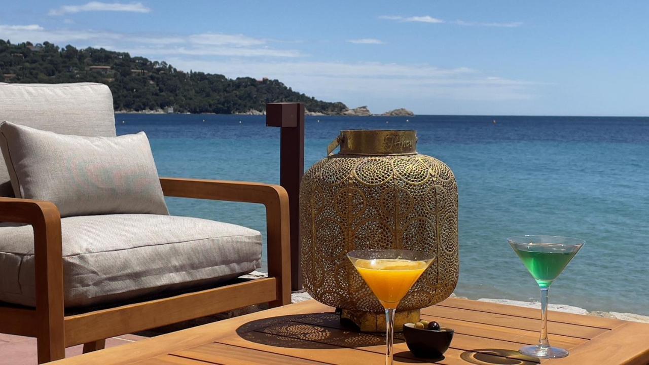 Surplage Hotel Cavaliere Le Lavandou Buitenkant foto